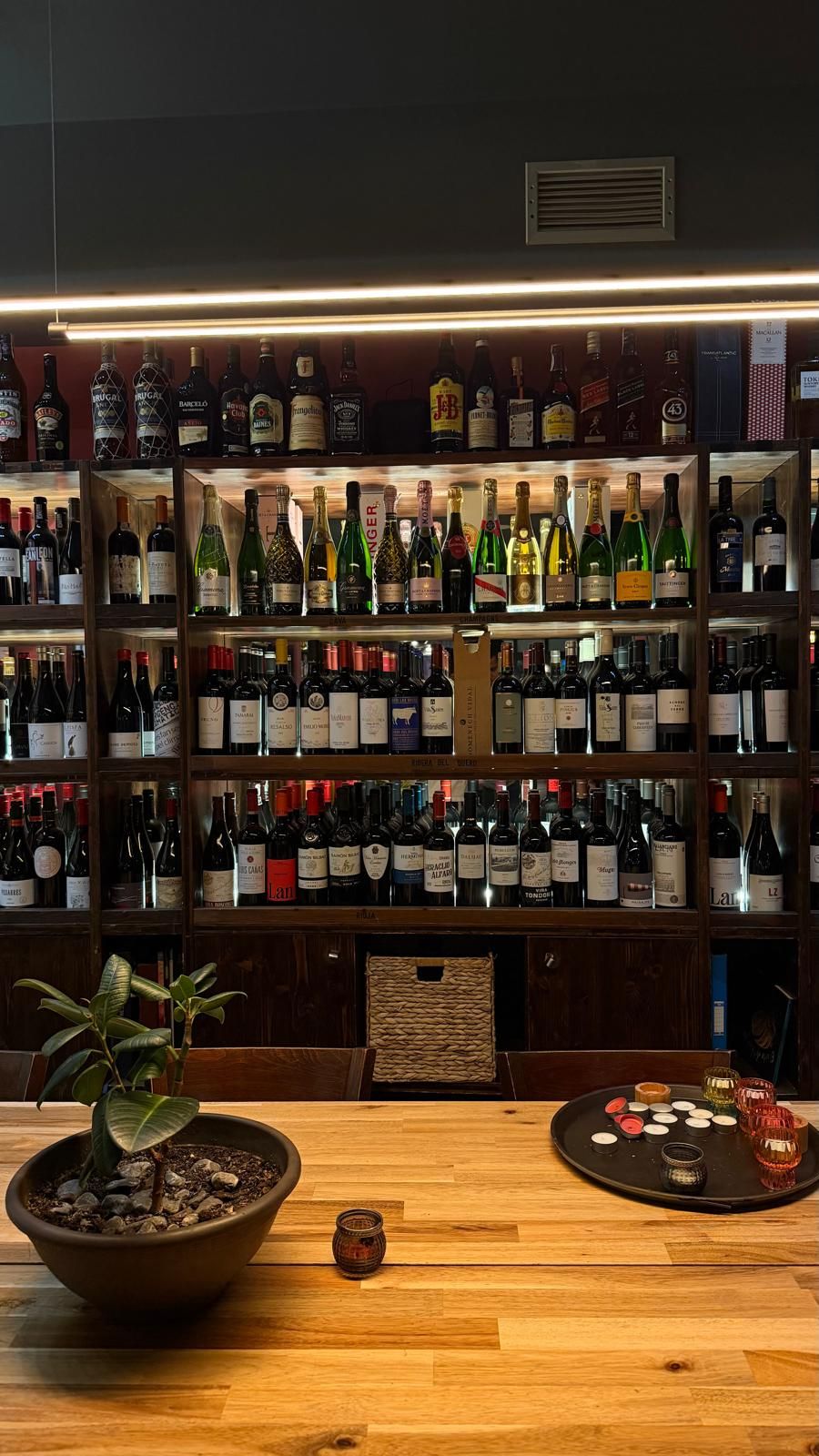 Bodega de banDarra
